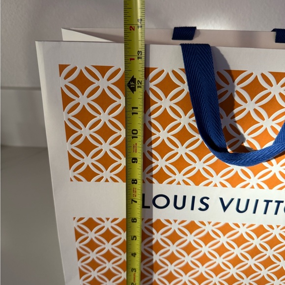 Louis Vuitton Large Rare Special Edition Gift Bag 🧡 - Picture 5 of 6
